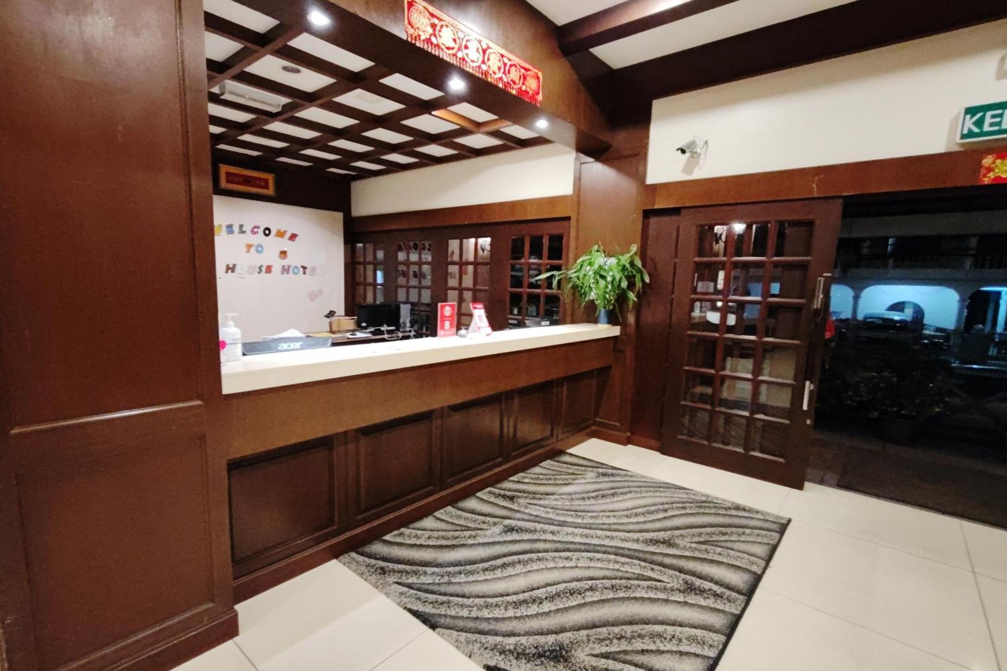Iris House Hotel บรินชัง ภายนอก รูปภาพ